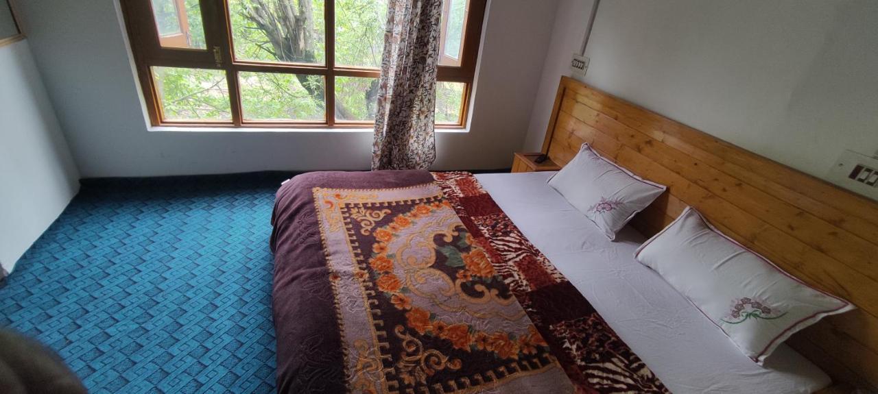 Jahangir Cottage Pahalgām Zewnętrze zdjęcie