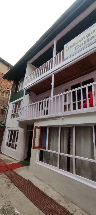 Jahangir Cottage Pahalgām Zewnętrze zdjęcie